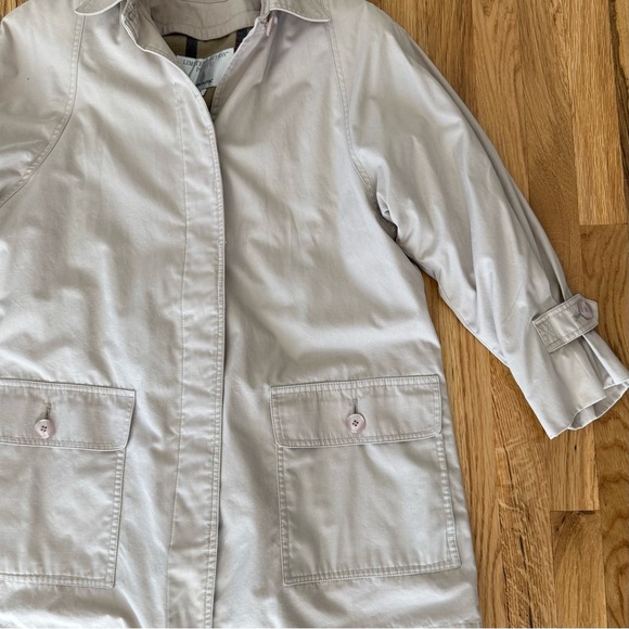 London Fog Limited Edition Tan Petite Trench Coat Jacket 4P - Picture 5 of 9